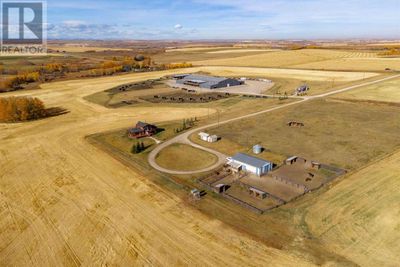 3245 Township Road 292, Home with 3 bedrooms, 2 bathrooms and null parking in Madden AB | Image 2