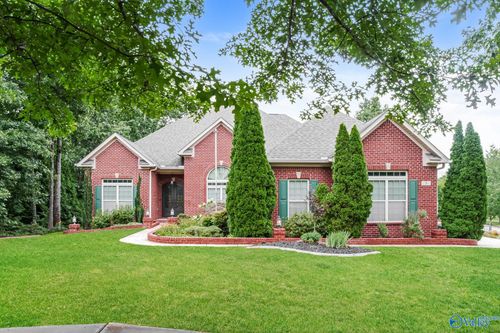 5 Bluff View Dr Se, Huntsville, AL, 35803-1974 | Card Image