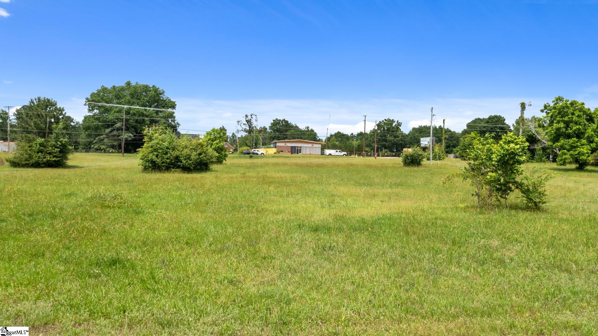 Land in Laurens 5