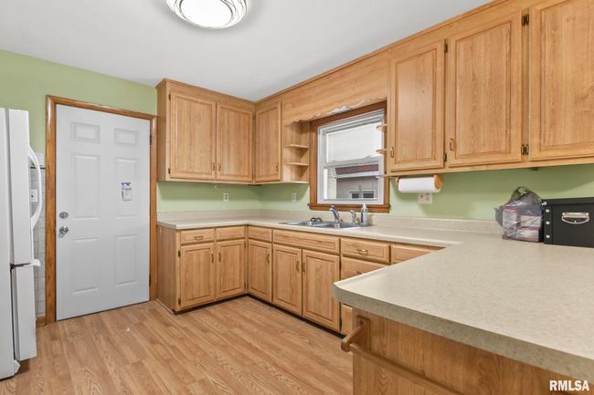 702 W Pershing Rd, House other with 3 bedrooms, 2 bathrooms and null parking in Decatur IL | Image 7