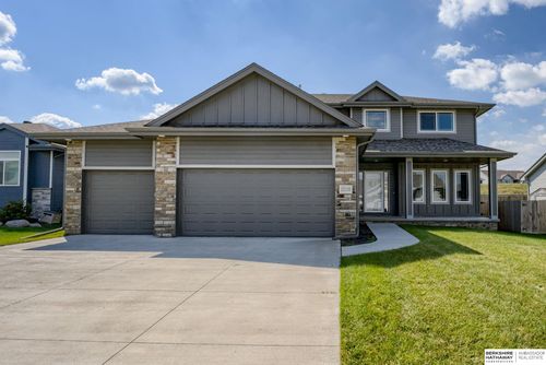 12110 Quail Dr, Bellevue, NE, 68123-1173 | Card Image