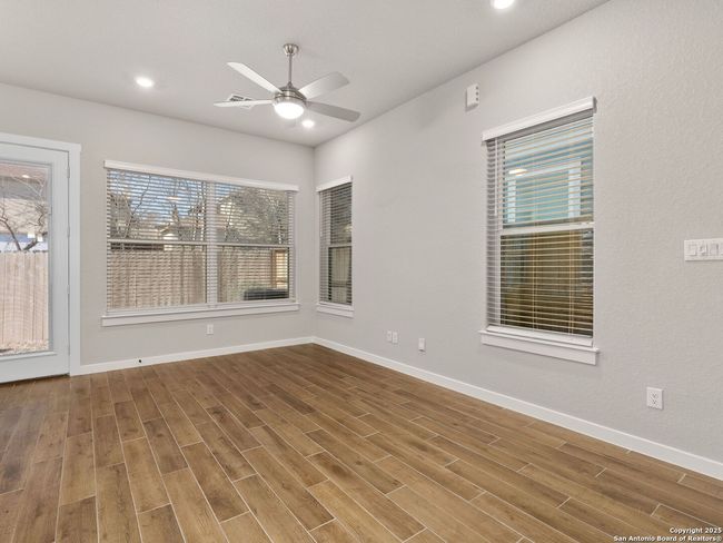 UNIT-30 - 5843 Whitby Rd, House other with 3 bedrooms, 4 bathrooms and null parking in San Antonio TX | Image 9