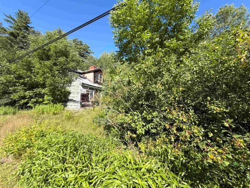 122 Poor Farm Rd, New Ipswich, NH, 03071-3832 | Card Image