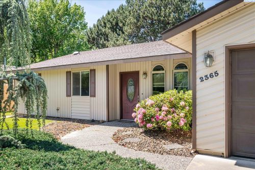2365 Michael Avenue, Richland, WA, 99352 | Card Image