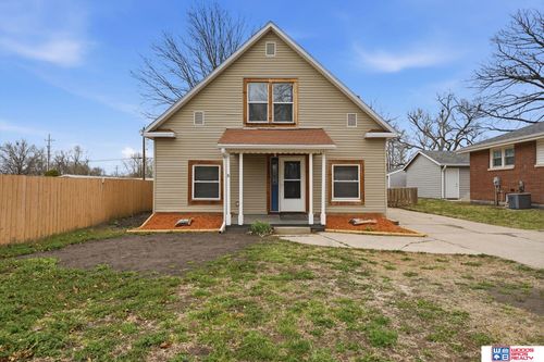 7132 Burlington Ave, Lincoln, NE, 68507-1541 | Card Image