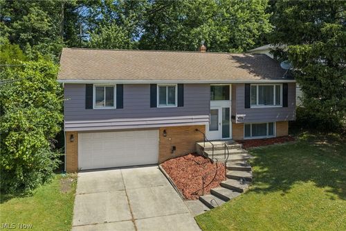 4609 Telhurst Rd, South Euclid, OH, 44121-3959 | Card Image