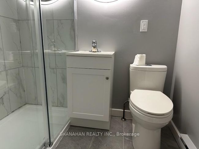 5301 Nauvoo Rd, Home with 0 bedrooms, 0 bathrooms and 3 parking in Warwick ON | Image 17