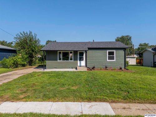 7314 Valley Rd, La Vista, NE, 68128-2643 | Card Image