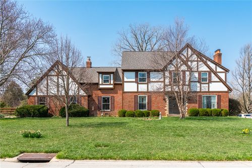6571 Swissway Dr, Dayton, OH, 45459-1230 | Card Image