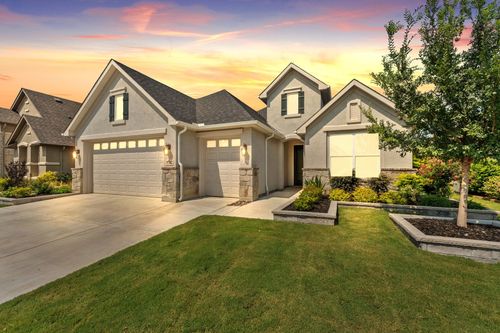 9712 Silver Rock Way, Denton, TX, 76207-1671 | Card Image