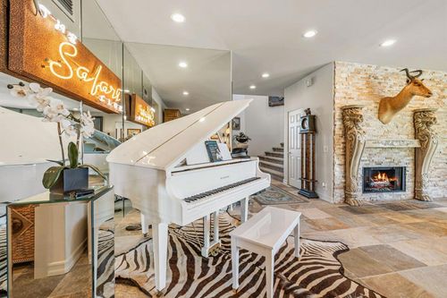 210 Desert Lakes Dr, Rancho Mirage, CA, 92270 | Card Image