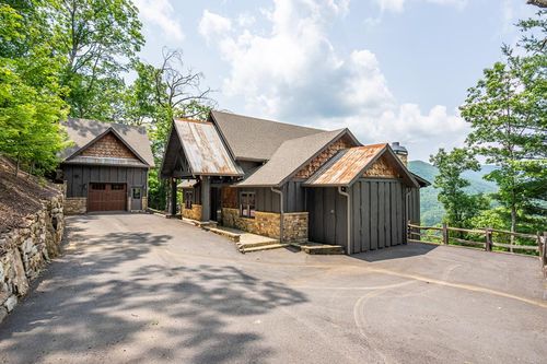 670 Brittney Dr, Blue Ridge, GA, 30513-3880 | Card Image