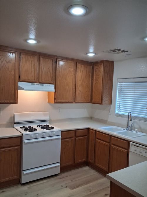 0-8272 Time Machine Ave, Las Vegas, NV, 89113-6164 | Card Image