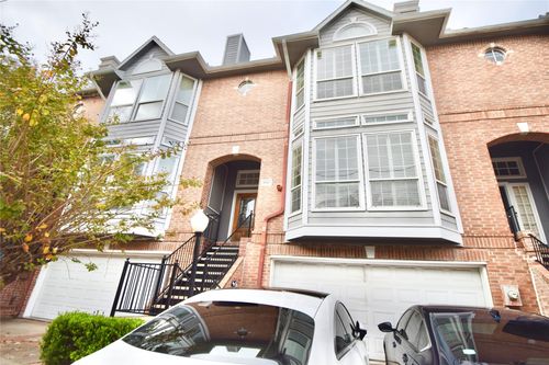 2024 Welch St, Houston, TX, 77019-6193 | Card Image