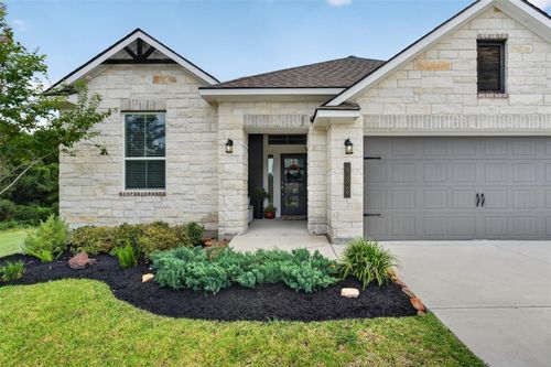 932 Wild Vine Pass, Brenham, TX, 77833-2095 | Card Image
