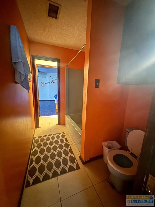 108 Palma Ln, House other with 3 bedrooms, 3 bathrooms and 2 parking in Bayview TX | Image 24