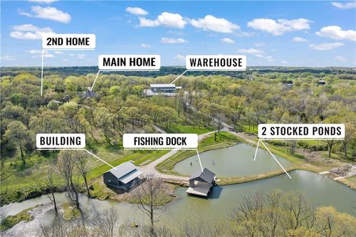6205 Chiles Rd, Blue Springs, MO, 64014-4205 | Card Image