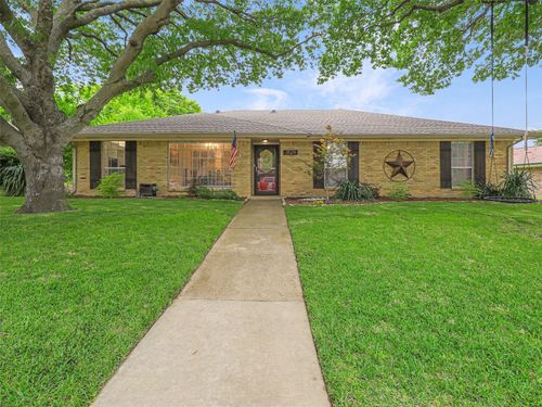 3529 Cromwell St, Plano, TX, 75075-6210 | Card Image