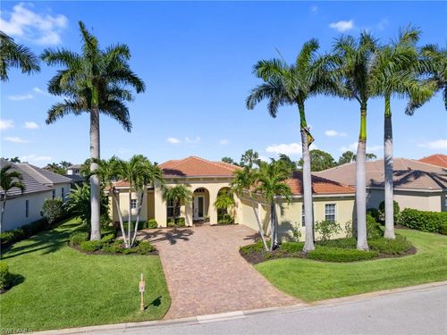 18200 Creekside View Dr, FORT MYERS, FL, 33908-4752 | Card Image