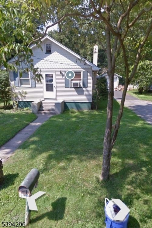 192 Riveredge Rd, Lincoln Park, NJ, 07035-2437 | Card Image