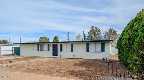 310 2nd St, Huachuca City, AZ, 85616-9774 | Card Image