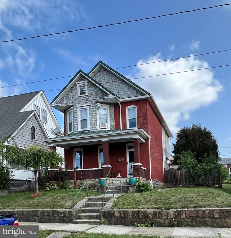 Columbia Ave, Cumberland, MD 21502