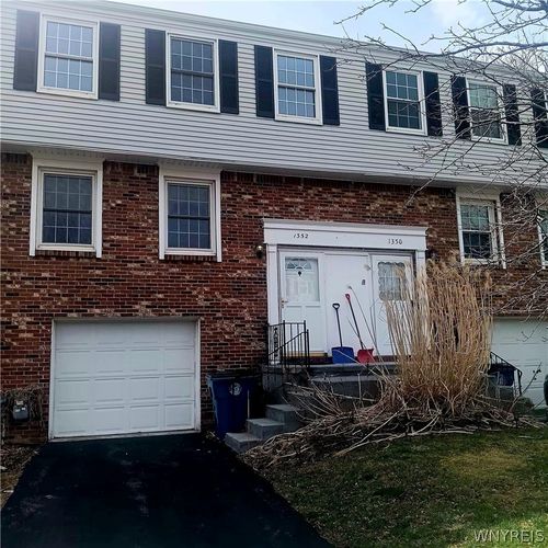 0-1352 Independence Dr Drive, Evans, NY, 14047 | Card Image