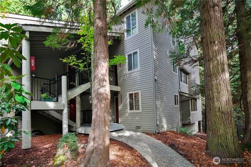 35b-14622 Ne 80th Pl, Redmond, WA, 98052-3434 | Card Image