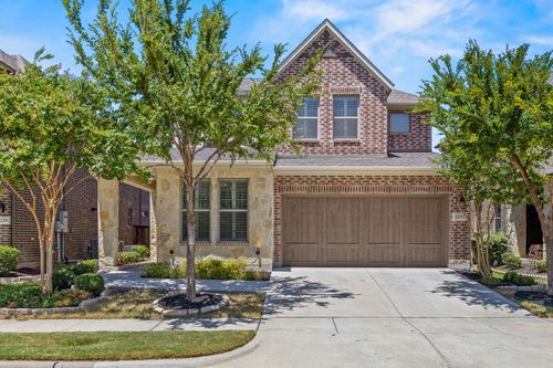 2233 Madison St, Carrollton, TX, 75010-4311 | Card Image