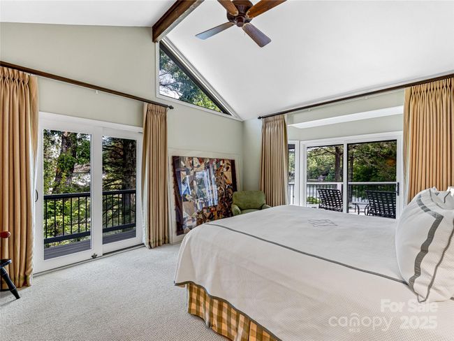 66 Country Club Village Drive, Condo with 3 bedrooms, 3 bathrooms and null parking in Lake Toxaway NC | Image 15