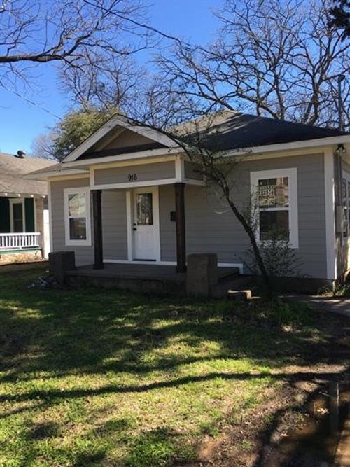 1-916 N Austin St, Denton, TX, 76201-3233 | Card Image
