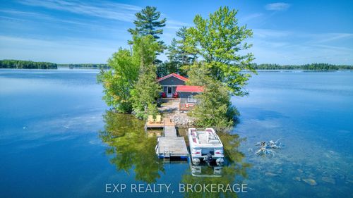 832 Sharbot Lake N/A, Frontenac, ON, K0H2E0 | Card Image