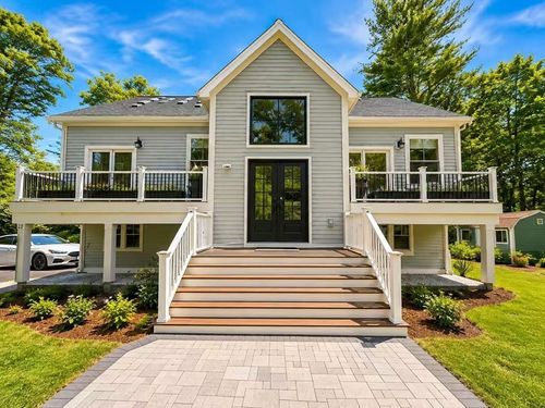 22 Meadowbrook Rd, Bedford, MA, 01730 | Card Image