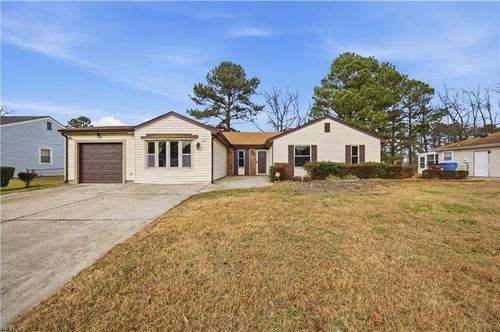 1253 Sir Kay Dr, Chesapeake, VA, 23323-2622 | Card Image