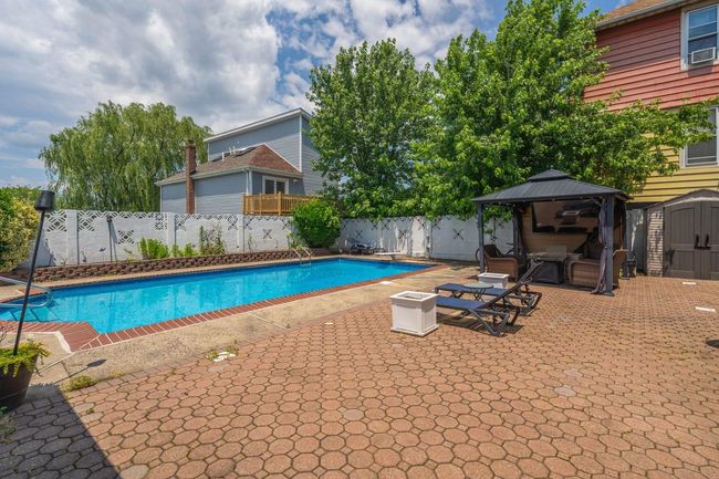 8205 Grand Ave, House other with 4 bedrooms, 4 bathrooms and null parking in North Bergen NJ | Image 4