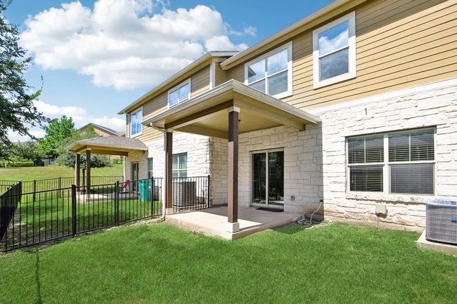 APT-2903 - 516 E Slaughter Ln, Condo with 2 bedrooms, 3 bathrooms and 2 parking in Austin TX | Image 25