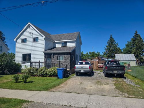 45 6th Ave, Englehart, ON, P0J1H0 | Card Image