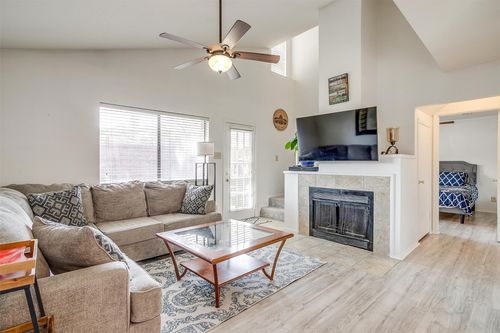 5716-5716 Cedar Creek Dr, Benbrook, TX, 76109-5758 | Card Image