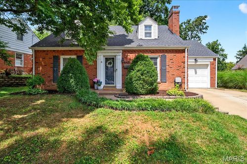 445 Dickens Ave, Saint Louis, MO, 63122-3810 | Card Image