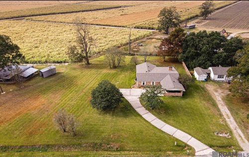 2259 Maringouin Rd W, Maringouin, LA, 70757-5016 | Card Image