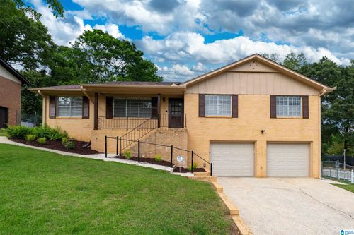436 Daniel Dr Ne, Center Point, AL, 35215-5834 | Card Image