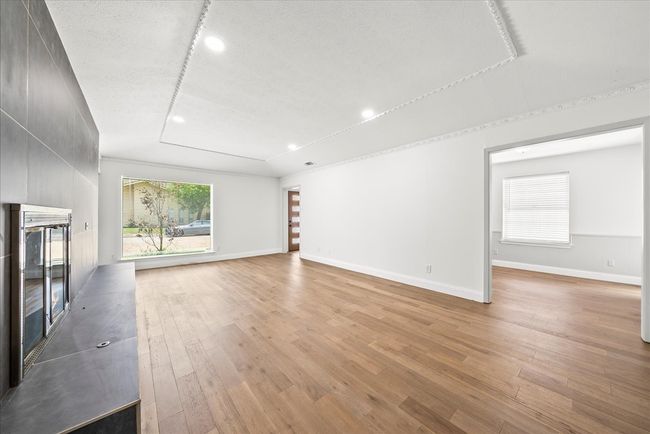 3649 Stables Ln, House other with 2 bedrooms, 2 bathrooms and null parking in Dallas TX | Image 10