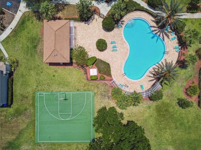 12472 Country White Cir, Townhouse with 2 bedrooms, 2 bathrooms and null parking in TAMPA FL | Image 50