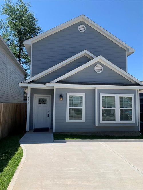 16957 Glenheath, Montgomery, TX, 77316-6716 | Card Image
