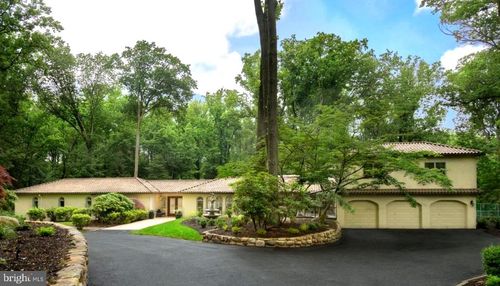 1121 Winding Dr, CHERRY HILL, NJ, 08003-2730 | Card Image