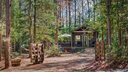 52 County Road 1035, Mentone, AL, 35984-0564 | Card Image