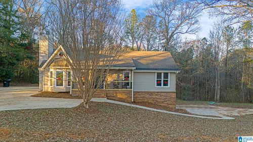 8475 Lock 17 Rd, Bessemer, AL, 35023-7028 | Card Image