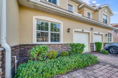 101 - 8511 Oakshade Circle, Condo with 2 bedrooms, 2 bathrooms and null parking in Fort Myers FL | Image 3