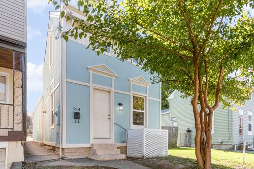 214 W 9th St, Newport, KY, 41071-1335 | Card Image