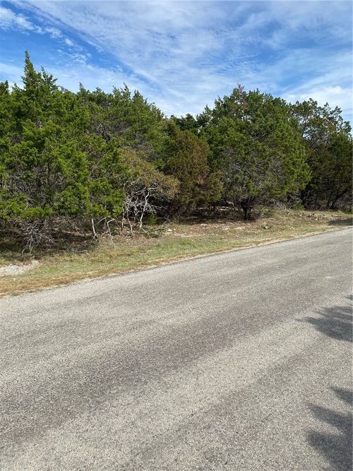 15950 Brazos Dr, Temple, TX, 76502-6501 | Card Image